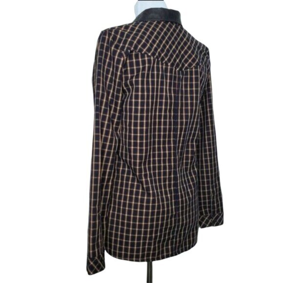 Sanctuary Womens Plaid Shirt Fits Medium Snap Buttons Faux Leather Trim Collar - Picture 4 of 6